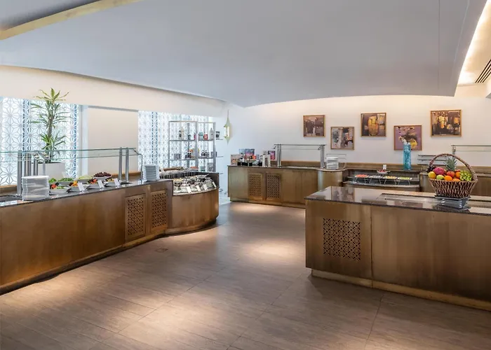 The Hotel Galleria Jeddah, Curio Collection By Hilton