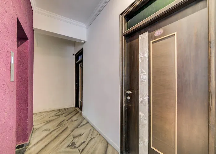 Super Hotel O Jntu College Near Lulu Mall, Kphb Colony. Hyderabad