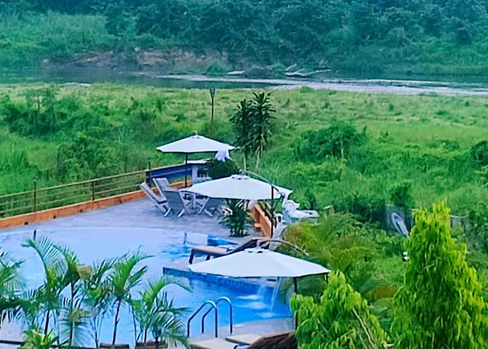 Kc'S Home Sauraha