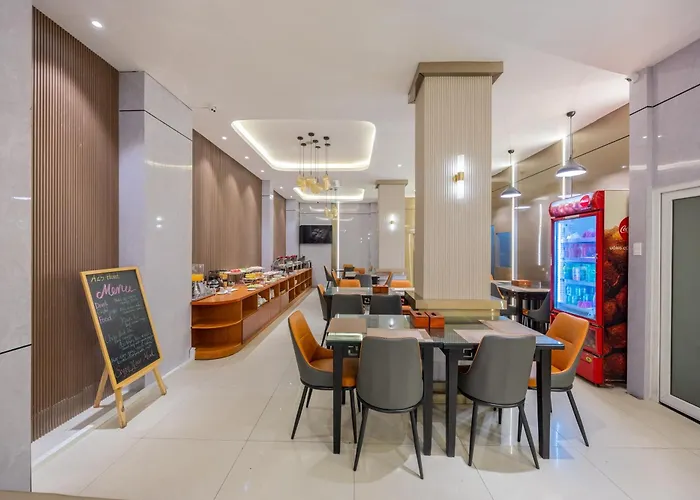 A25 Hotel - 274 De Tham Ho Chi Minh City