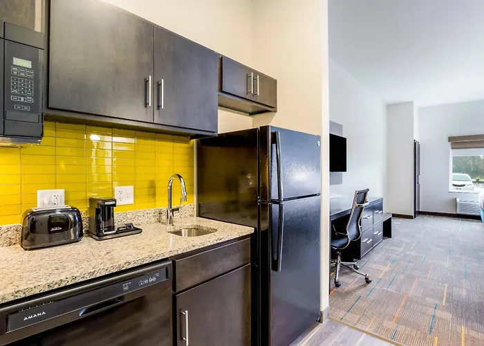 Mainstay Suites Winfield-Teays Valley