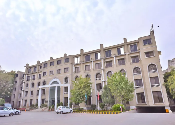 Avari Xpress, Islamabad Rawalpindi