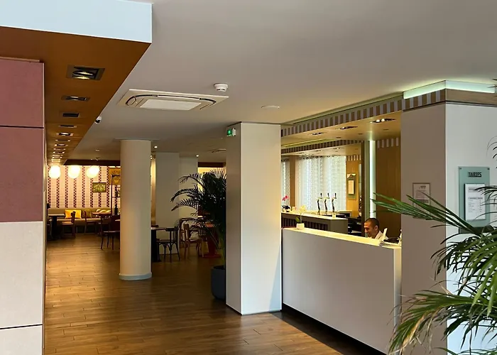 Greet Hotel Lourdes Centre Pyrénées