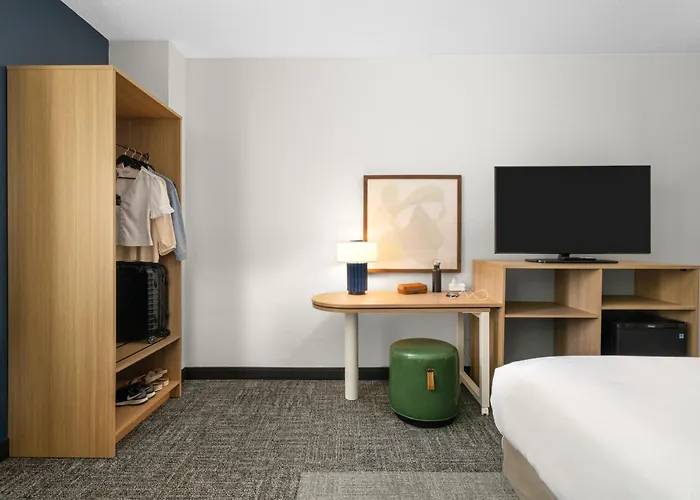 Sleep Inn & Suites Grand Rapids Southeast - Kentwood Cascade