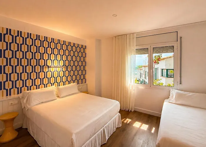 Hotel S'Aguarda Cadaqués1962 by Fimedhotels