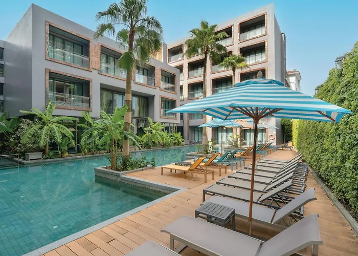 Sugar Marina Hotel-Surf-Kata Beach