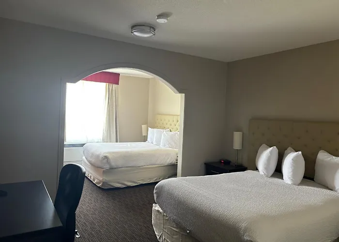 Ramada By Wyndham Estevan