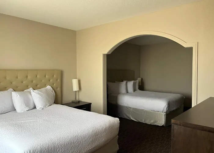 Ramada By Wyndham Estevan