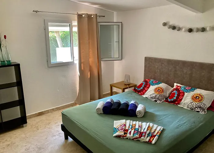 Des Roulottes En Provence Hotel Barbentane