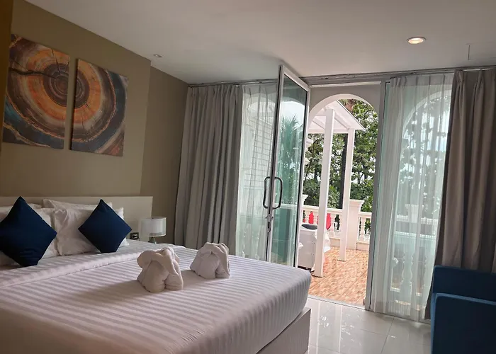 Modern Living Residence Patong