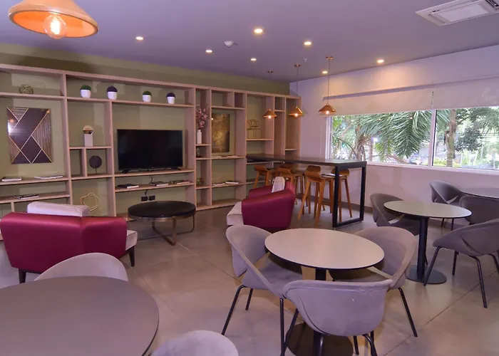 City Express Plus By Marriott Medellin Colombia