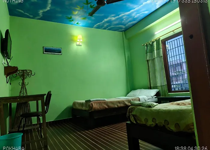 Harry Guest House & Restaurant Pokhara