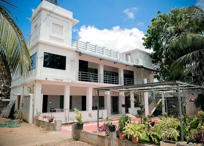 Hotel Jebasakthy Kanyakumari