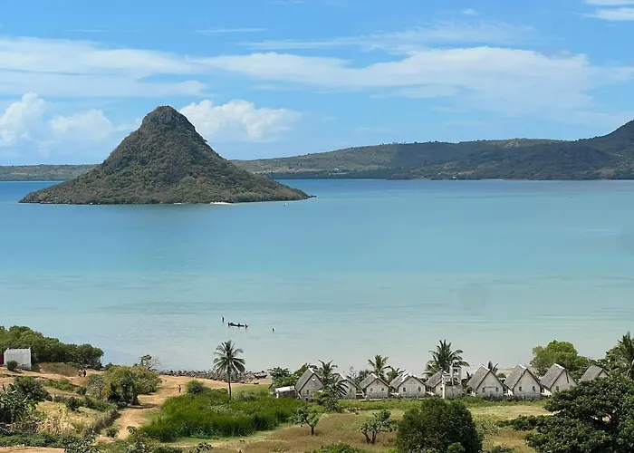Sanjeela-Plage Coco Antsiranana