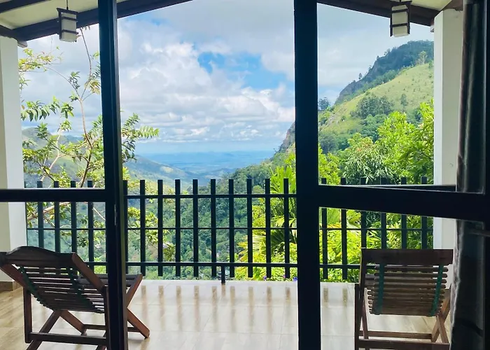 Divine View Homestay Ella