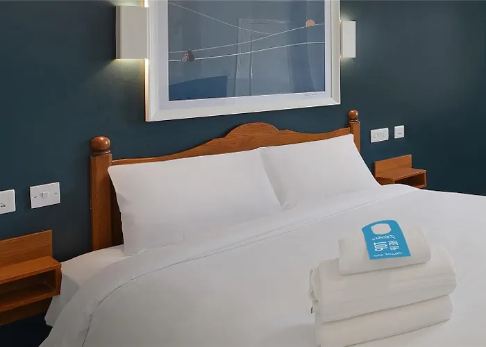 Travelodge Plymouth Roborough