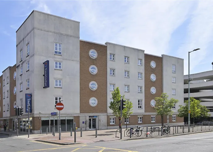 Travelodge Watford Central