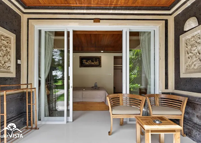Kembang Kuning Hotel Uluwatu