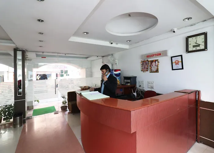 Super Hotel Gud Stay Bhopal