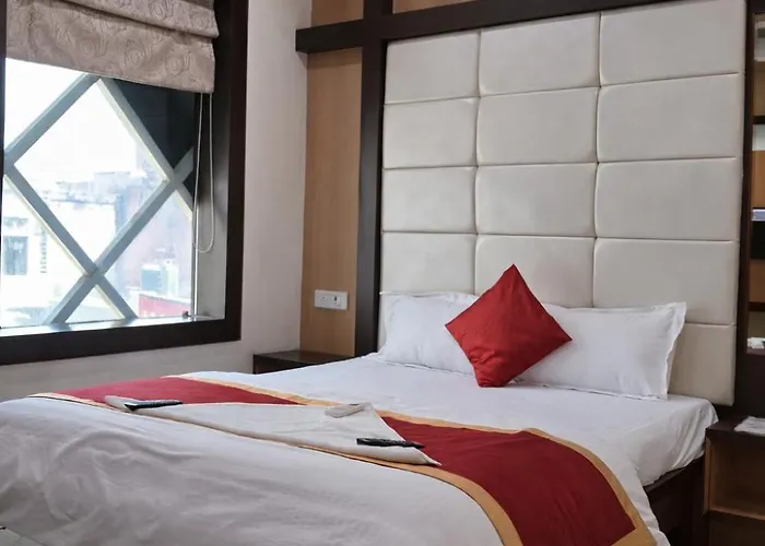Hotel Benaras Gharana Inn Varanasi