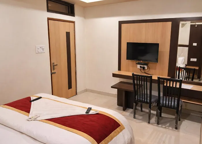 Hotel Benaras Gharana Inn Varanasi