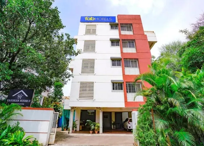 Hotel O Homes Vardhan House 2 Pune