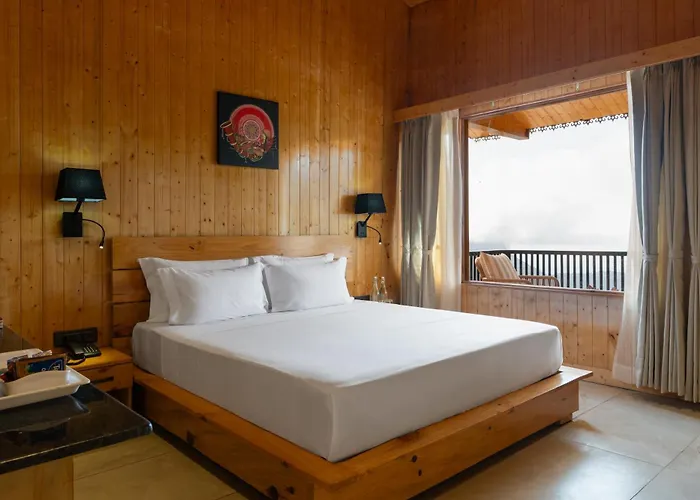 Aotel Pangot Formally Royal Cliff Nainital