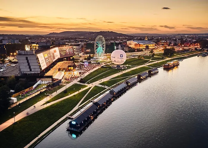 New Port Apartments On The River Krakow