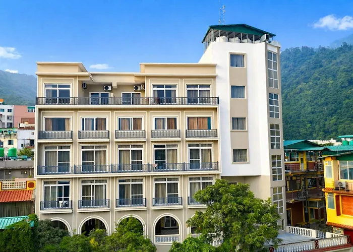 Mvt Guesthouse & Restaurant Rishikesh