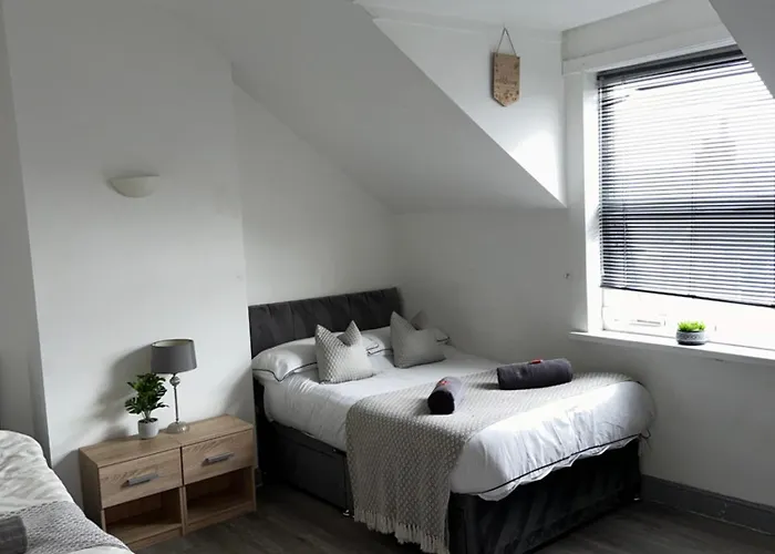Lincoln City Centre Rooms P&S