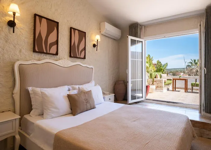 Lotus Köyiçi Otel Alaçatı