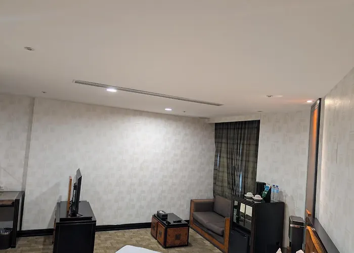 Xinshe Hotel - Linsen Taipei