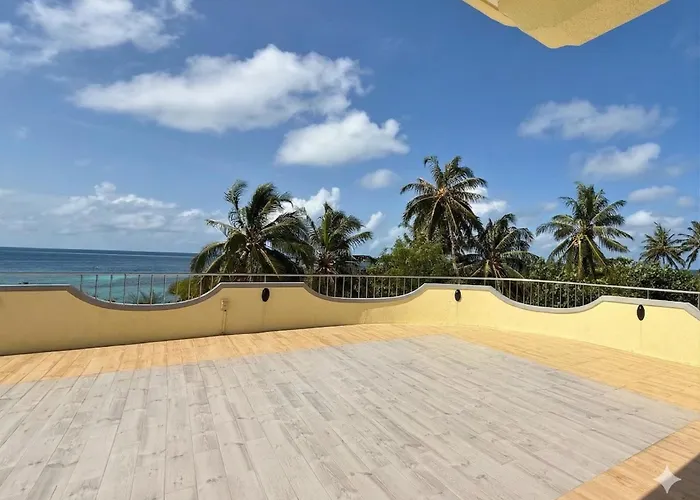 Noah Private Beach House Himmafushi