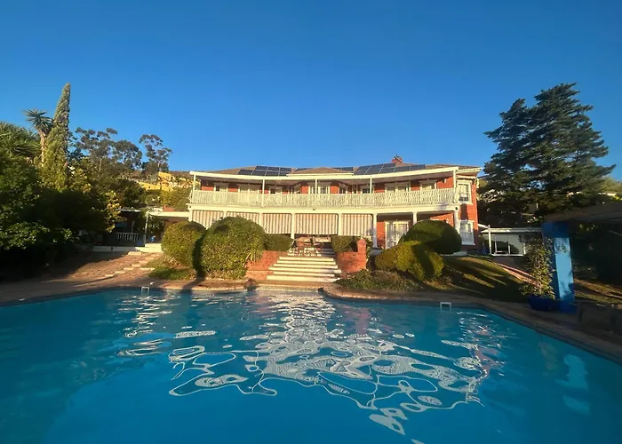 Innisfree Manor Somerset West