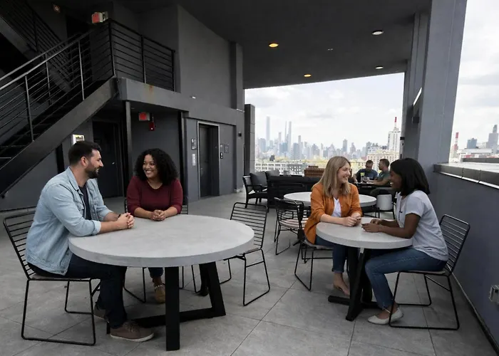 Dutch Hotel Long Island City New York , Belvilla District 6 Formerly Sonder