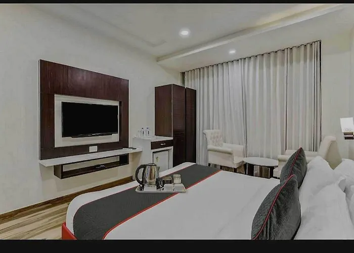 Super Hotel O Raas Near Near Paschim Vihar Delhi 