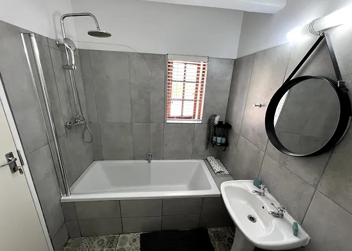 Kelkiewyn Waterkloof Guesthouse Pretoria