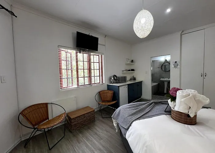 Kelkiewyn Waterkloof Guesthouse Pretoria