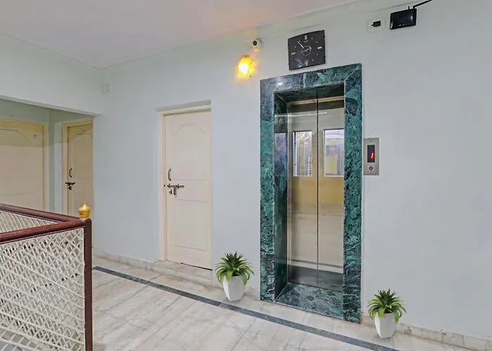 Hotel O Surbhi G House Varanasi
