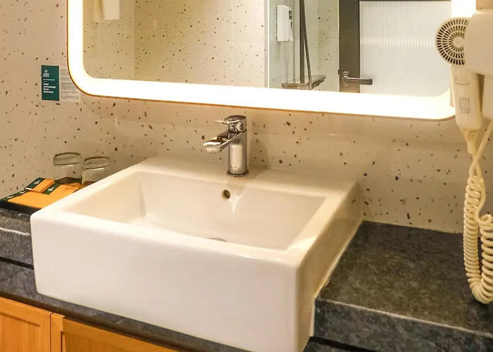 Malyabhara Hotel Yogyakarta Malioboro