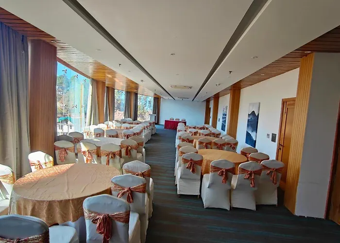 Rosetum Kasauli Hotel