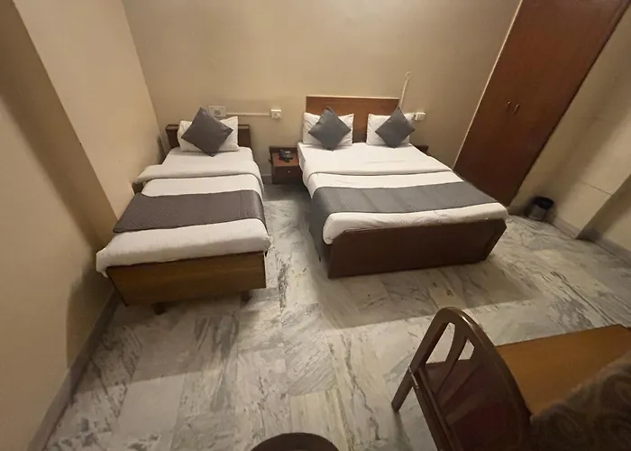 Hotel Raghav Palace 1 Km Jaipur Junction & Bus Stand Sindhi Camp