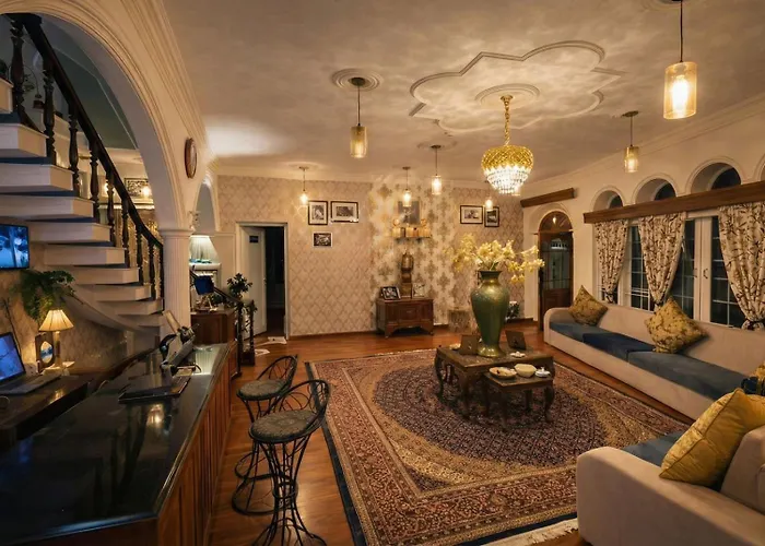 Heritage Rose Inn Srinagar 