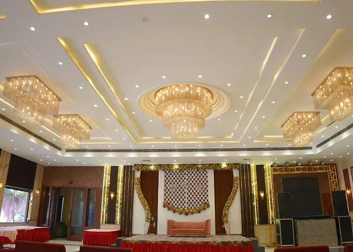 Hotel The Rivaaj Rohtak