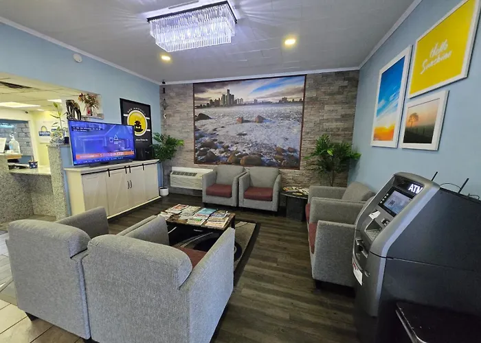 Travelodge By Wyndham Livonia Canton Novi Detroit Area
