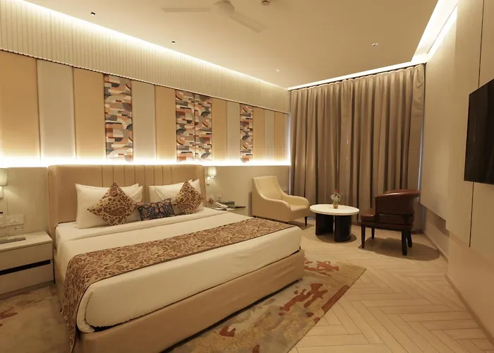 Chinmay Hotels & Resorts Lucknow
