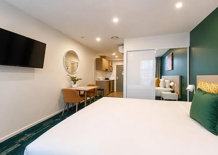 La Quinta By Wyndham Ellerslie Auckland Hotel