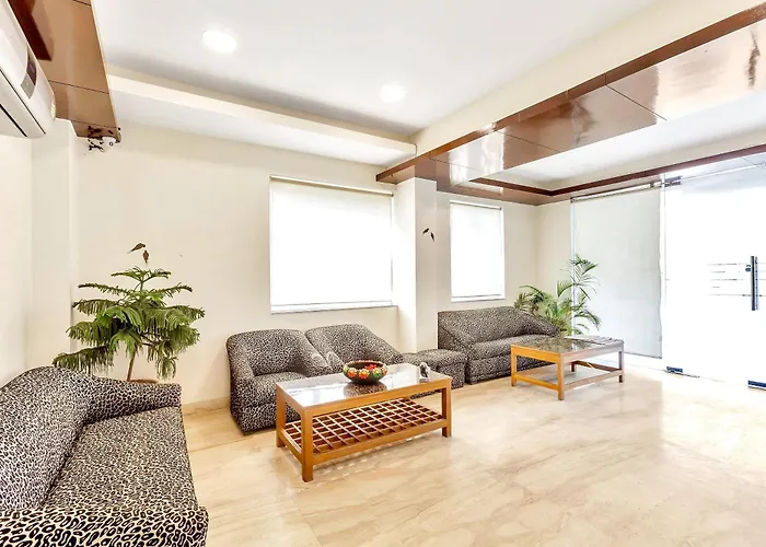 Hotel O Noida Stay
