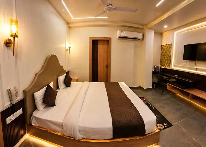 Anaya Retreat Hotel Varanasi