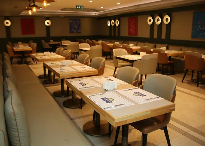 Days Inn By Wyndham Istanbul Bomonti